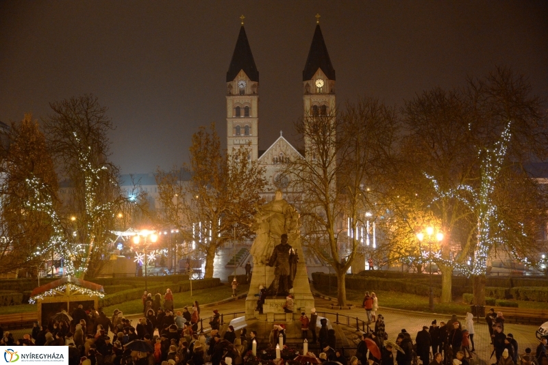 Advent második gyertyája