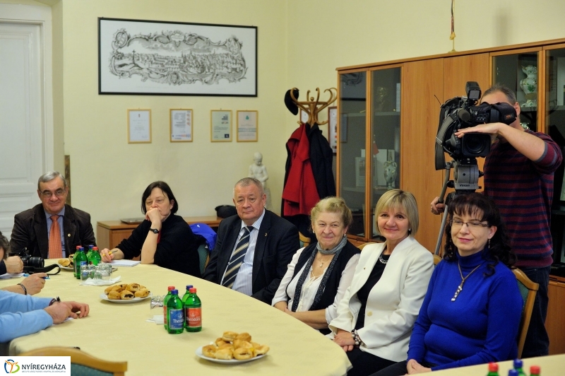 Lions adomány a Jósa András Kórháznak