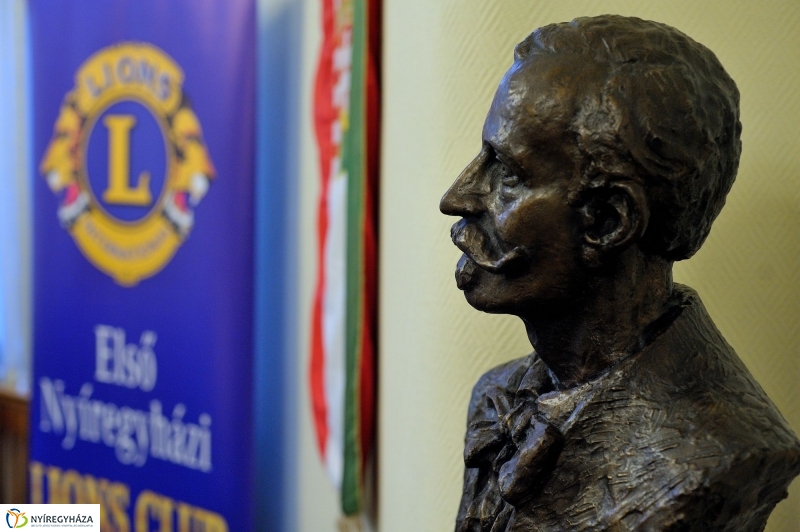 Lions adomány a Jósa András Kórháznak