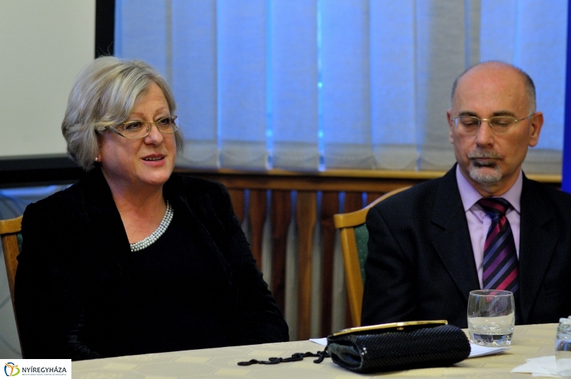 Lions adomány a Jósa András Kórháznak