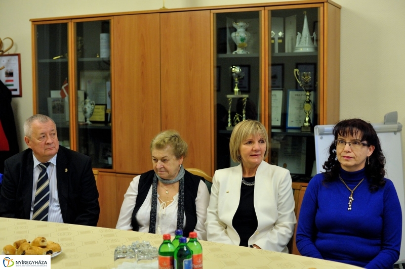 Lions adomány a Jósa András Kórháznak