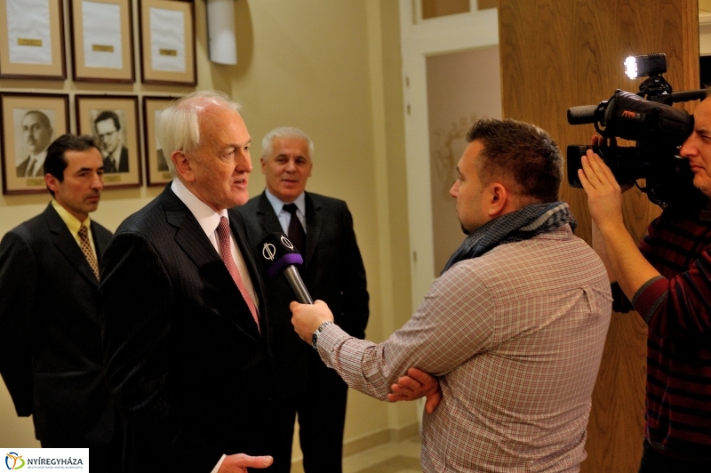 Dél-Afrikai nagykövet a Városházán