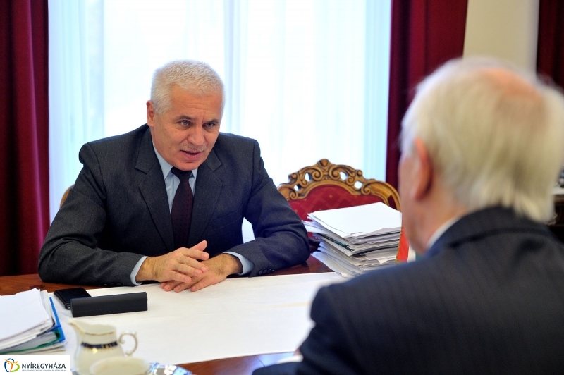 Dél-Afrikai nagykövet a Városházán