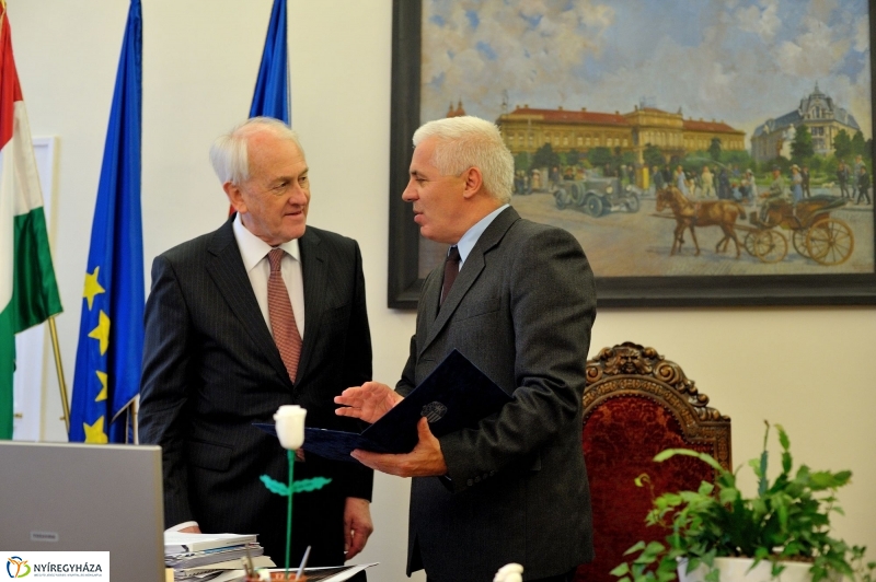 Dél-Afrikai nagykövet a Városházán