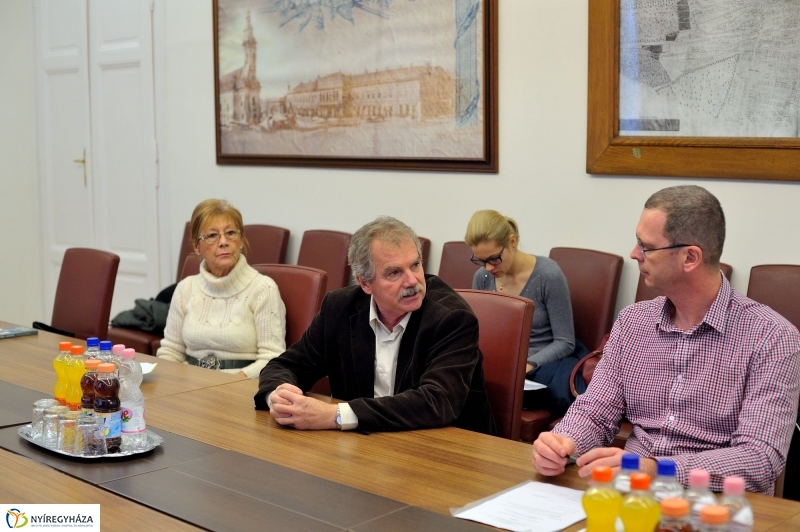 Ülésezett az Idősügyi Tanács