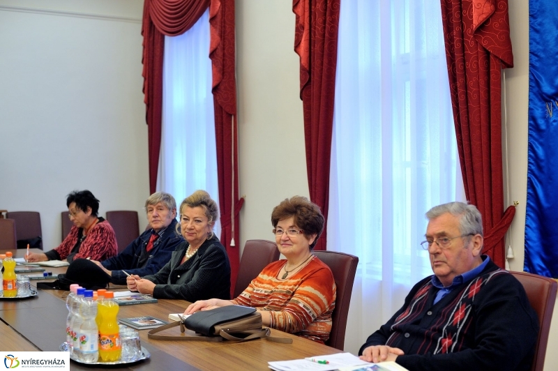 Ülésezett az Idősügyi Tanács