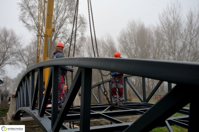 Hídelem beemelése Sóstón