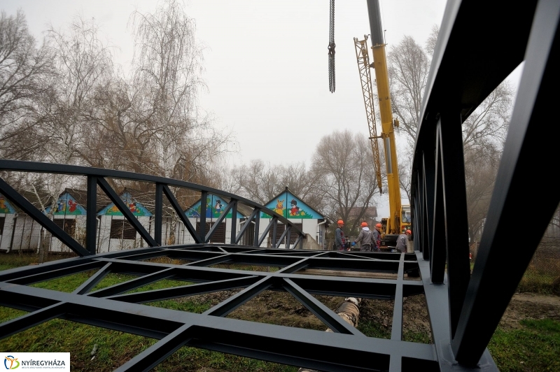 Hídelem beemelése Sóstón