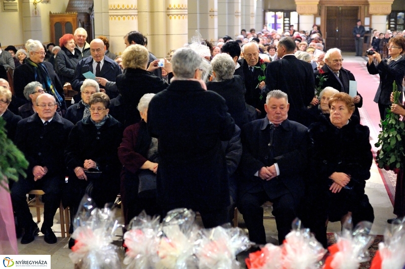 Nyugdíjasok Karácsonya