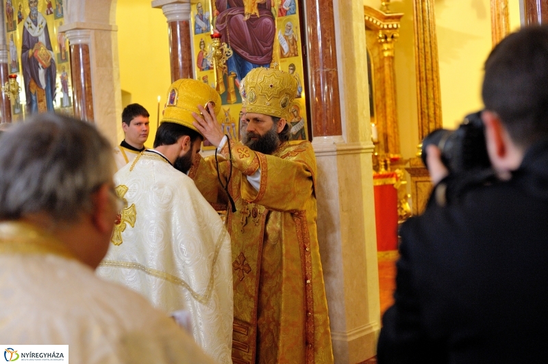 Szocska A. Ábel apostoli kormányzói beiktatása