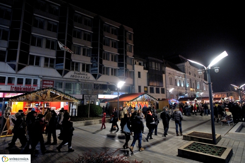 Advent harmadik gyertyája