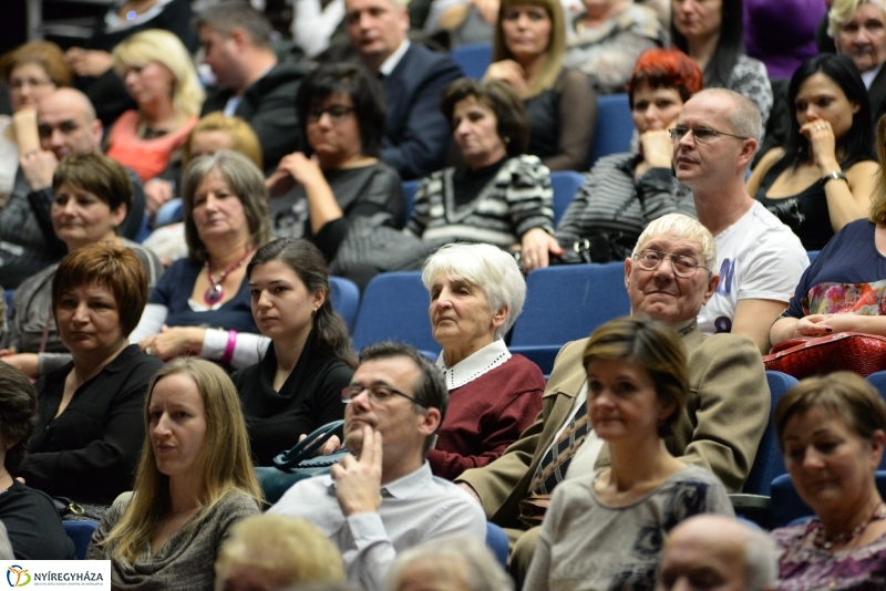 A tükör...az a régi...1.