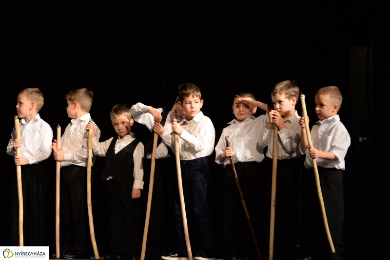 A tükör...az a régi...1.