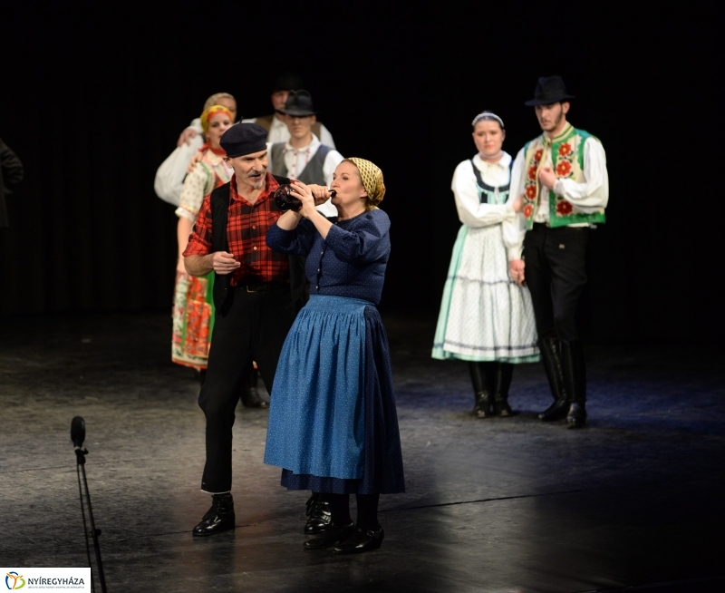 A tükör...az a régi...2.