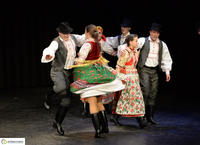 A tükör...az a régi...2.