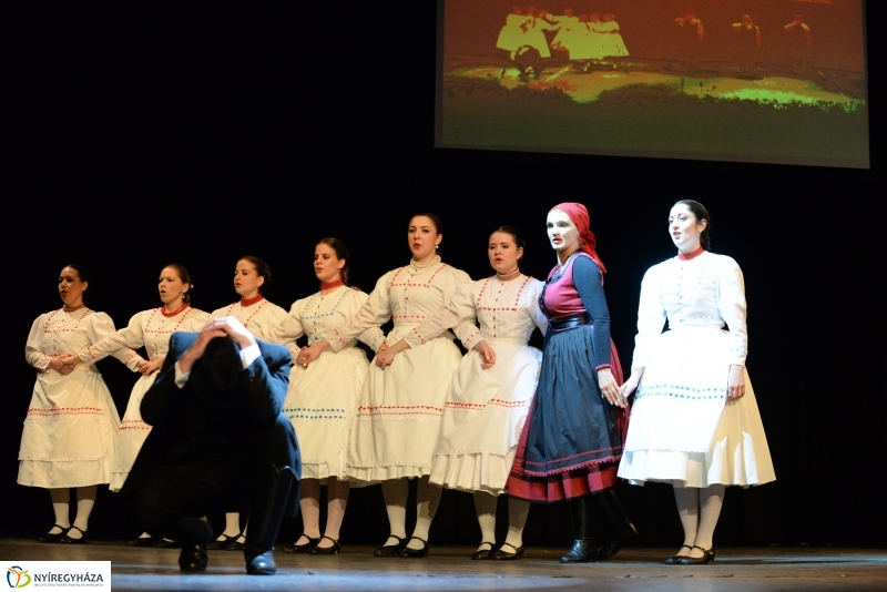 A tükör...az a régi...2.