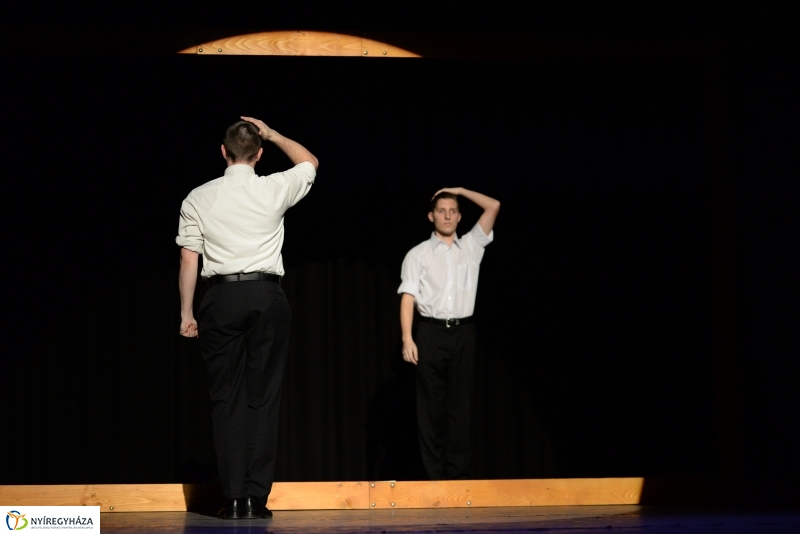 A tükör...az a régi...2.