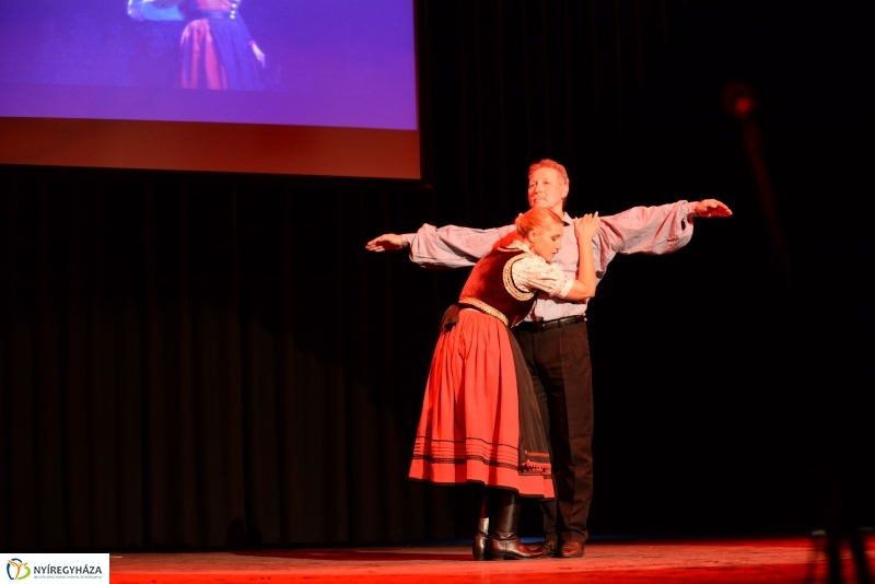 A tükör...az a régi...2.