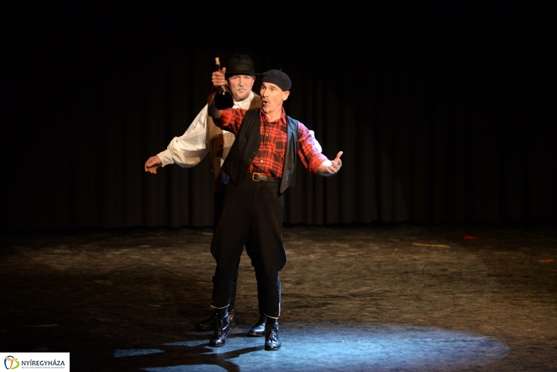 A tükör...az a régi...2.