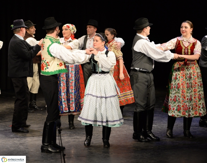 A tükör...az a régi...2.