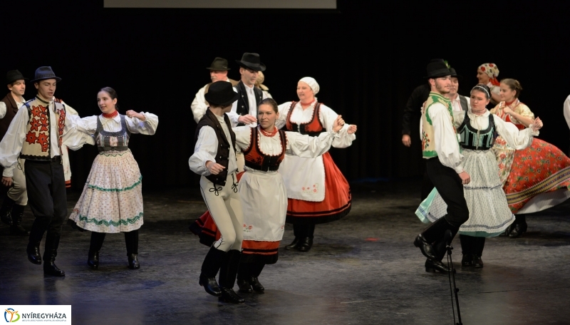 A tükör...az a régi...2.