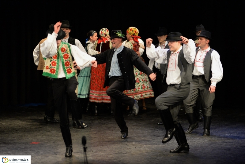 A tükör...az a régi...2.