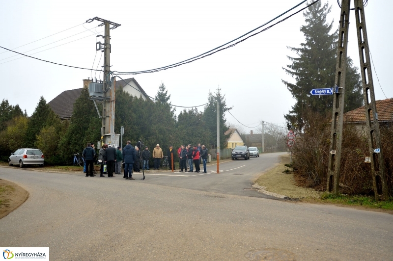 Új útszakasz átadás a Kincs utcán