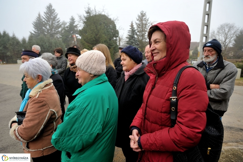 Új útszakasz átadás a Kincs utcán