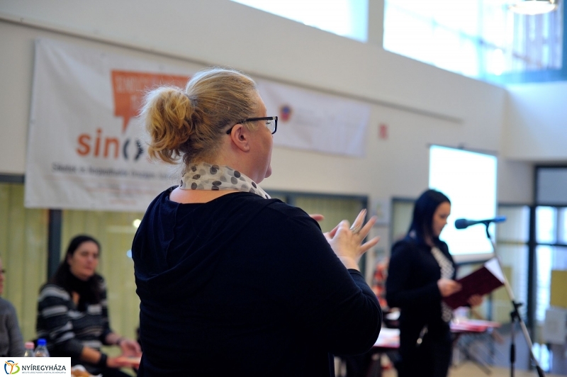 Beszédes kezek programsorozat ünnepi megnyitója