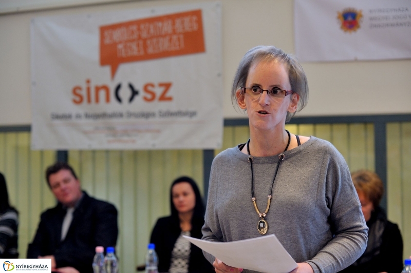 Beszédes kezek programsorozat ünnepi megnyitója