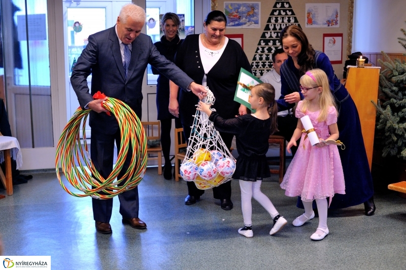 Sportszercsomag a Gyermekek Háza Déli Óvodának