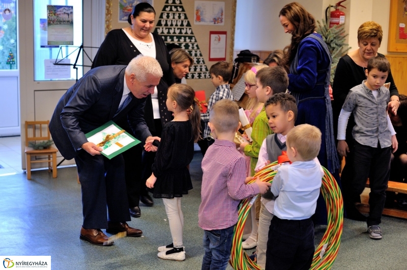 Sportszercsomag a Gyermekek Háza Déli Óvodának