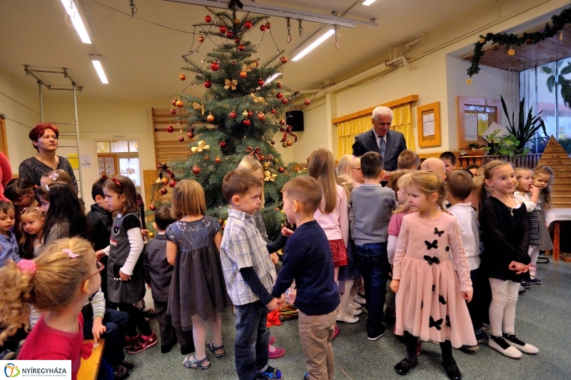 Sportszercsomag a Gyermekek Háza Déli Óvodának