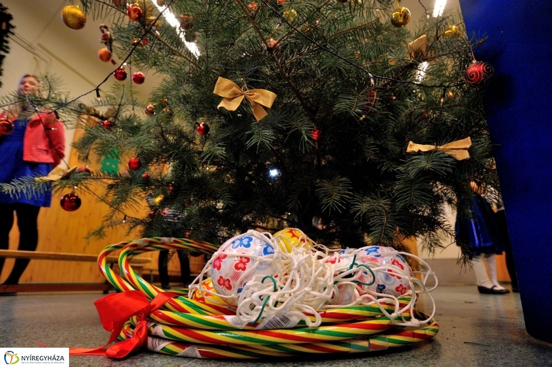 Sportszercsomag a Gyermekek Háza Déli Óvodának