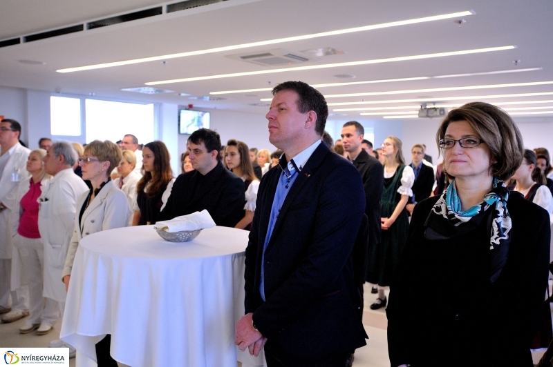 Tömbkórház projektzáró ünnepsége I.