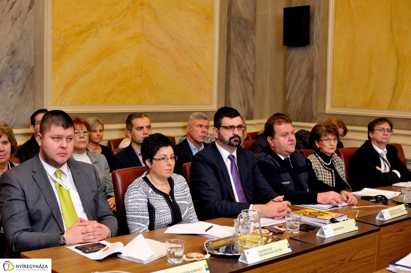 Évet zárt a közgyűlés