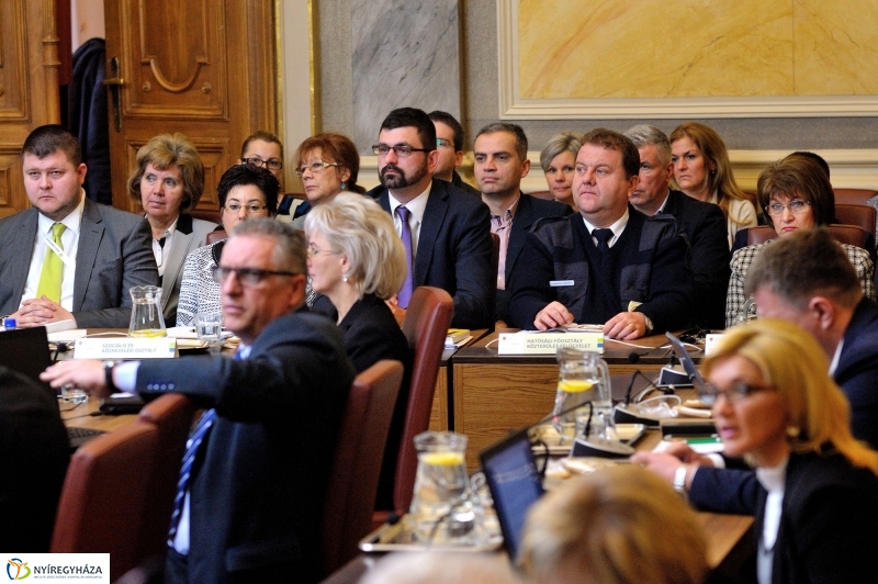 Évet zárt a közgyűlés