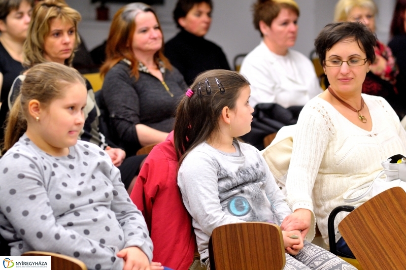 Karácsonyi előadás a Nyíri Nők Egyesület szervezésében