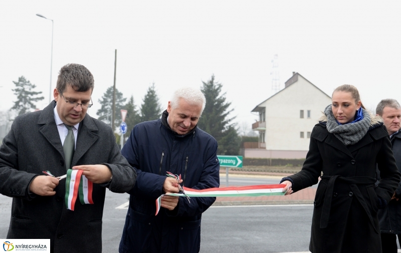 Körförgalom átadás Oroson