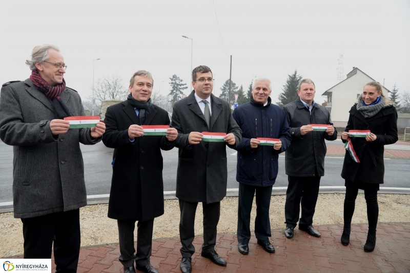 Körförgalom átadás Oroson