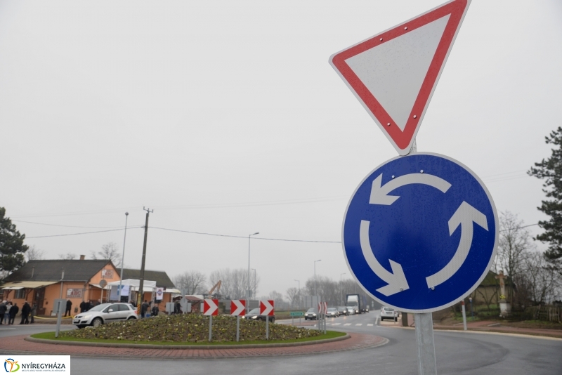 Körförgalom átadás Oroson