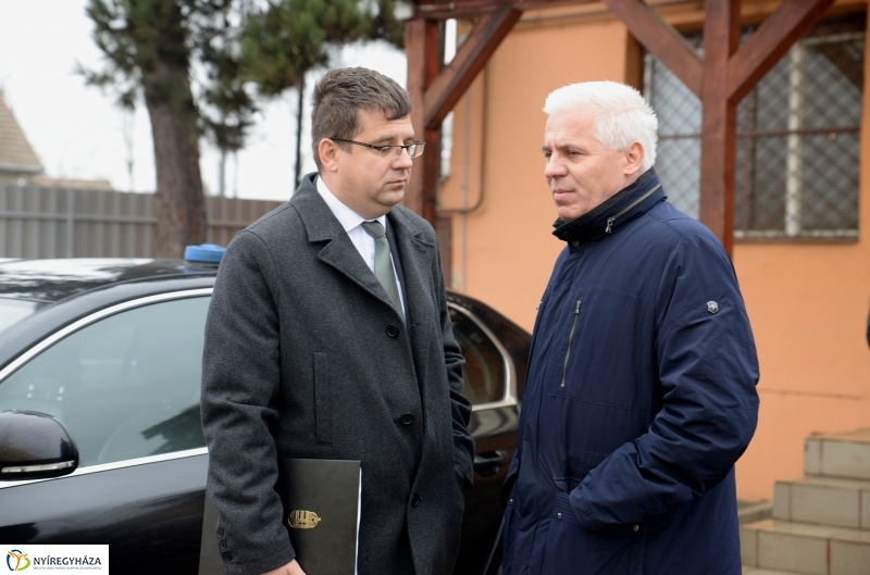 Körförgalom átadás Oroson