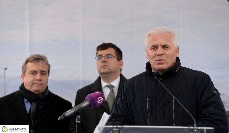 Körförgalom átadás Oroson