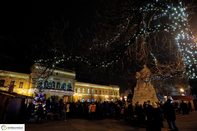 Advent negyedik gyertyája