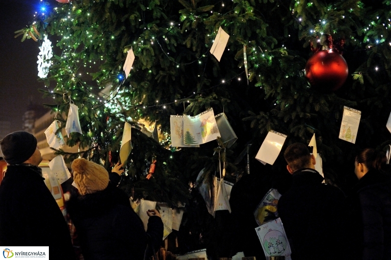 Advent negyedik gyertyája