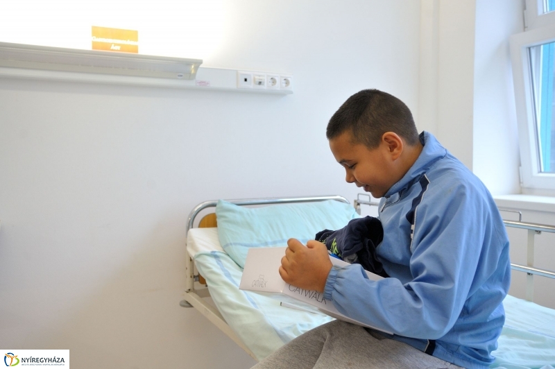 Vám- és Pénzügyőrség adományátadása a kórházban