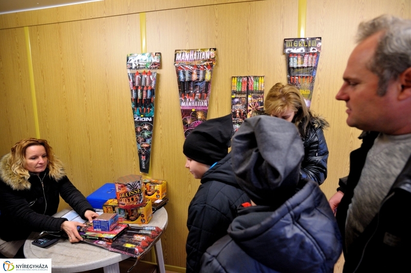 Tűzijáték vásár