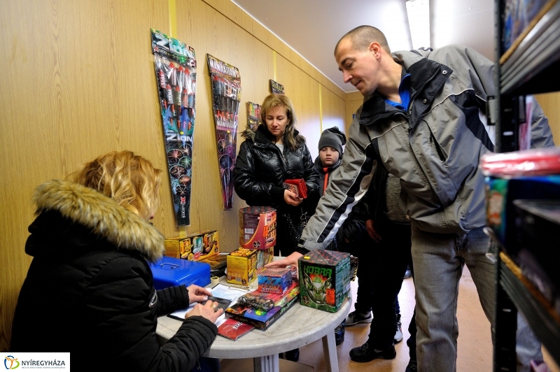 Tűzijáték vásár