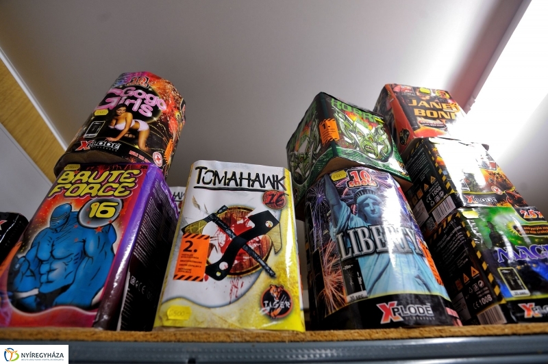 Tűzijáték vásár