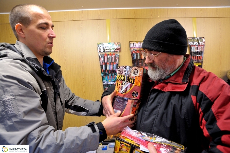 Tűzijáték vásár